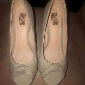 Peep Toe Wedge Shoes w/ cork heel - Womens 8.5 NEW